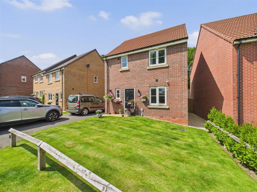Images for Edmond Close, Driffield, YO25