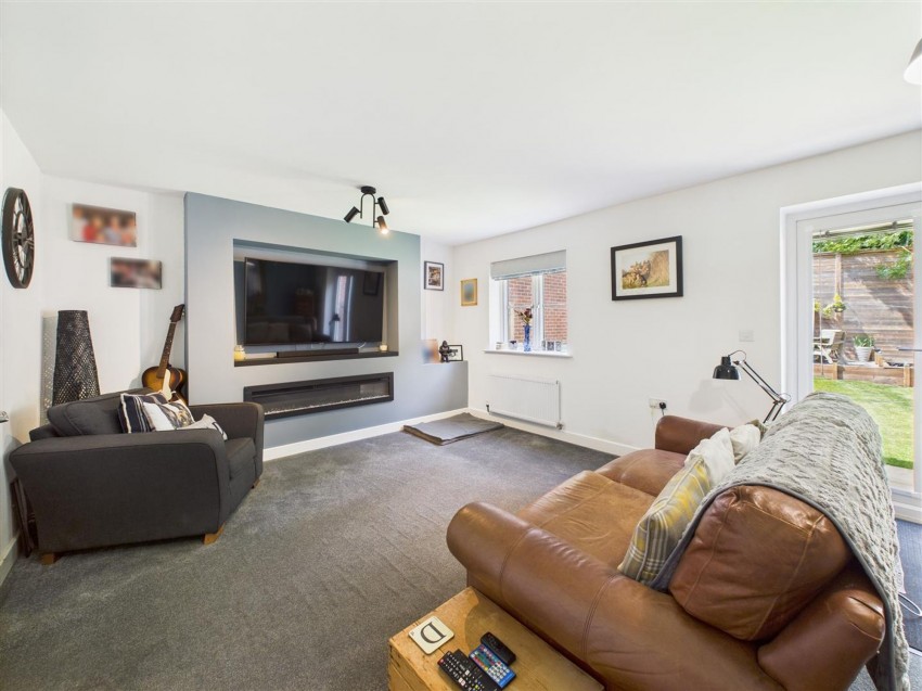 Images for Edmond Close, Driffield, YO25