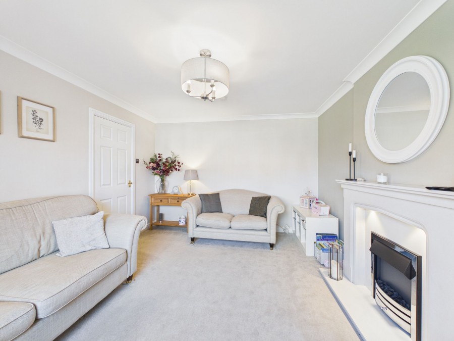 Images for Manor Close, Nafferton, YO25