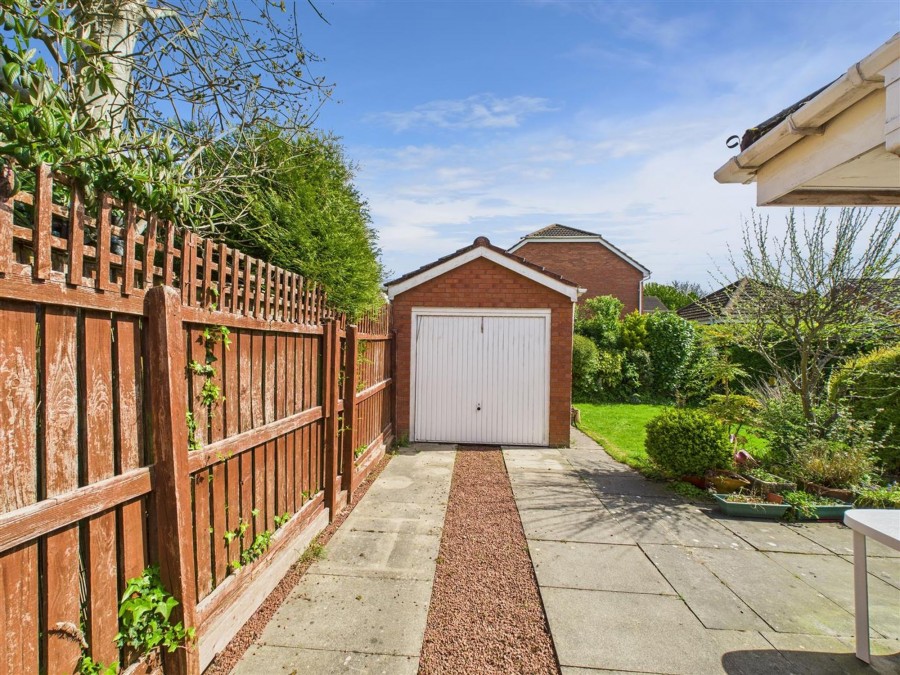 Images for Fieldfare, Driffield, YO25