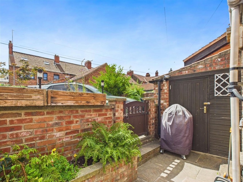 Images for Newbiggin, Malton, YO17