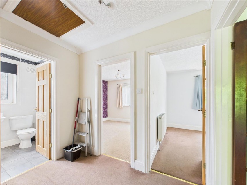 Images for Southgate, Scarborough, YO12