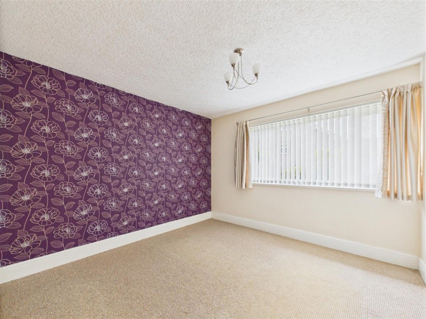 Images for Southgate, Scarborough, YO12