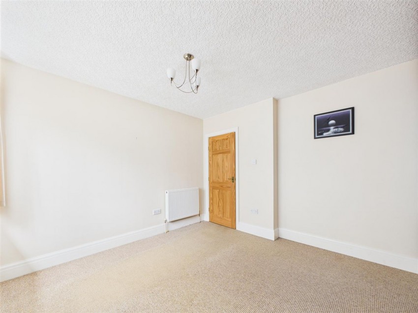 Images for Southgate, Scarborough, YO12