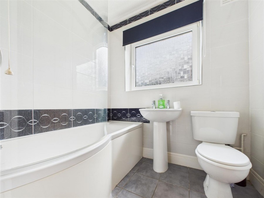 Images for Southgate, Scarborough, YO12