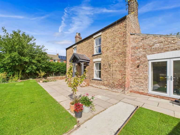 View Full Details for Back Street, Langtoft, YO25
