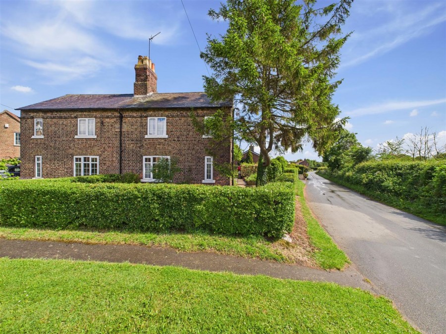 Images for Thorpe, Lockington, YO25