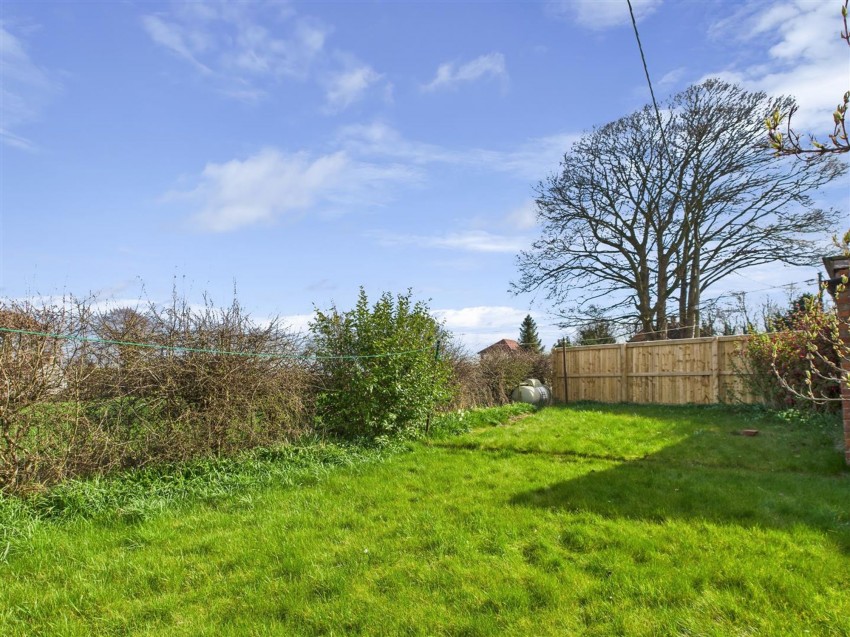 Images for Eastfield, Amotherby, YO17