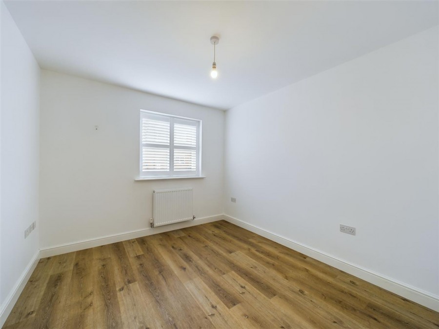 Images for West End Falls, Nafferton, YO25