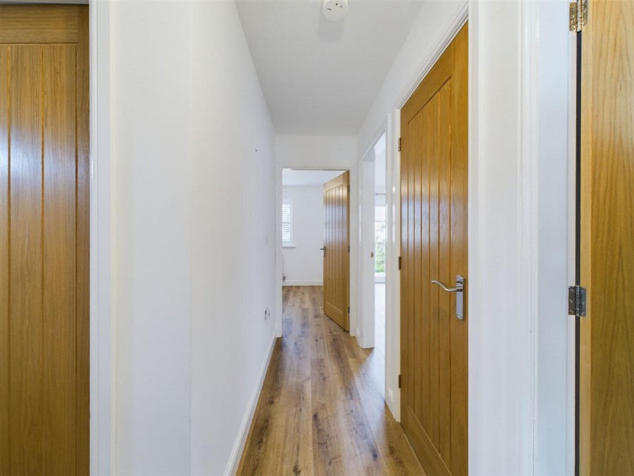 Images for West End Falls, Nafferton, YO25