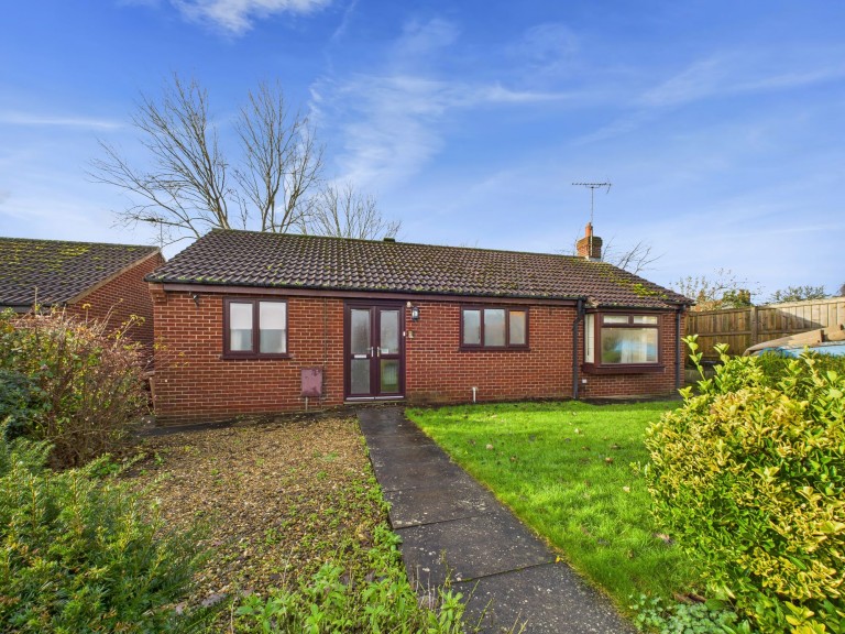 View Full Details for West End Falls, Nafferton, YO25