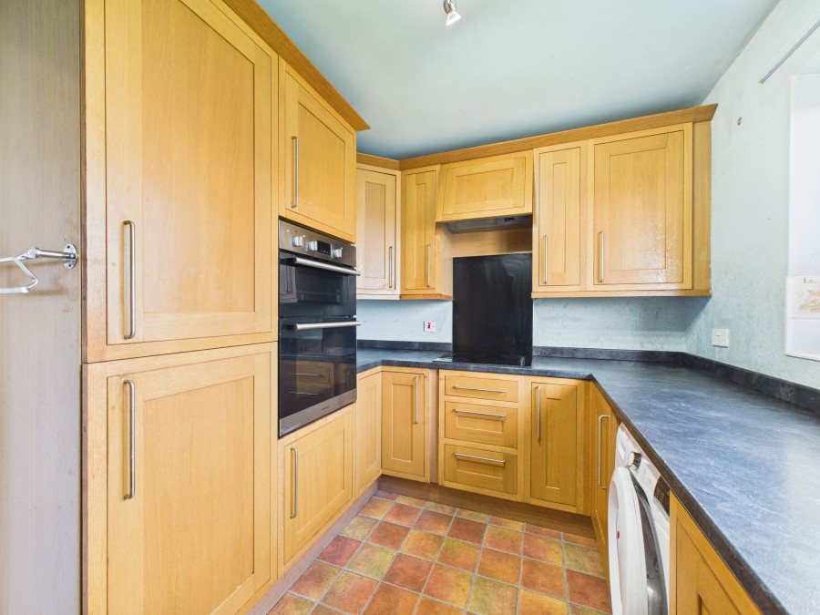 Images for West End Falls, Nafferton, YO25