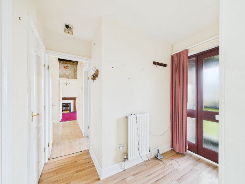 Images for West End Falls, Nafferton, YO25