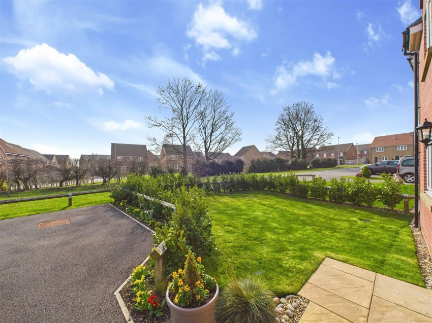 Images for Woodmansey Garth, Driffield, YO25