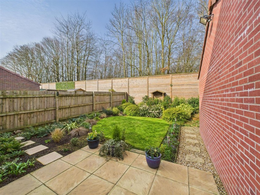 Images for Woodmansey Garth, Driffield, YO25