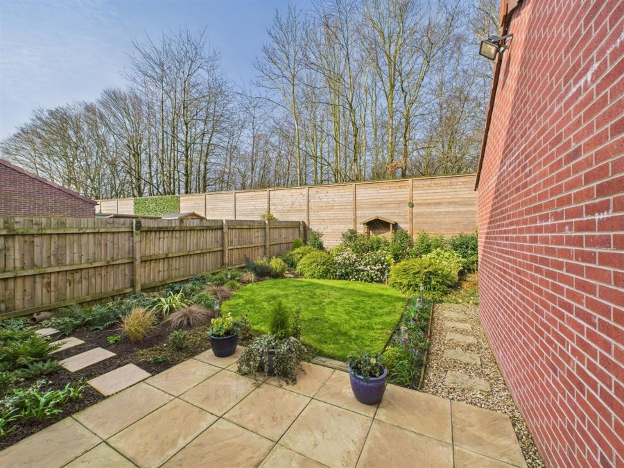 Images for Woodmansey Garth, Driffield, YO25