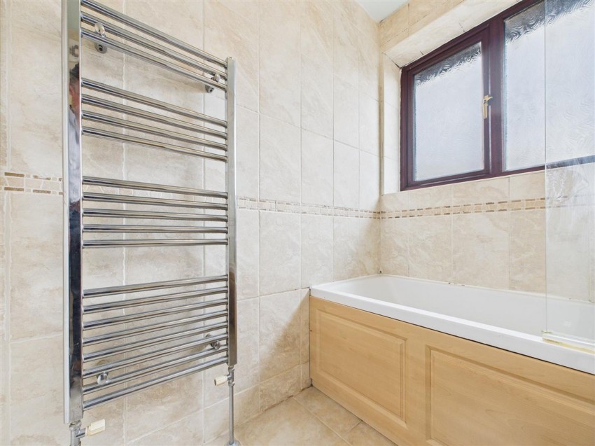 Images for Long Meadows, Rillington, YO17