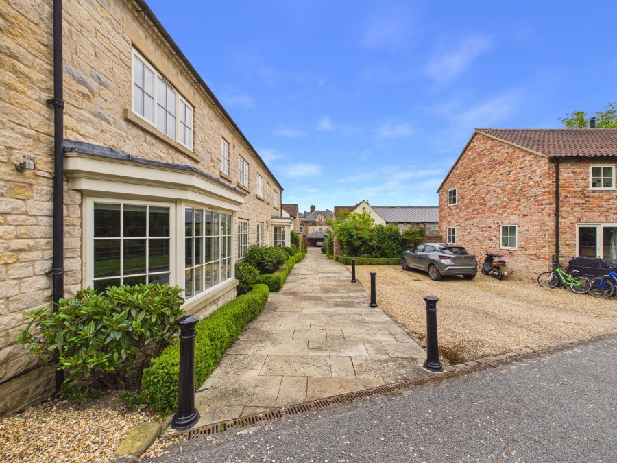 Images for Highfield Lane, Nawton, YO62