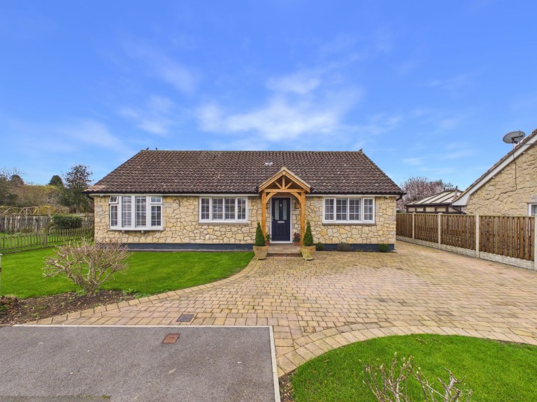 View Full Details for Ashwood Close, Helmsley, YO62
