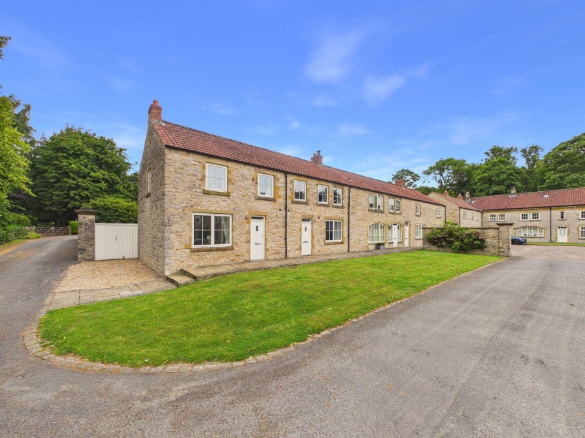 Images for Highfield Lane, Nawton, YO62