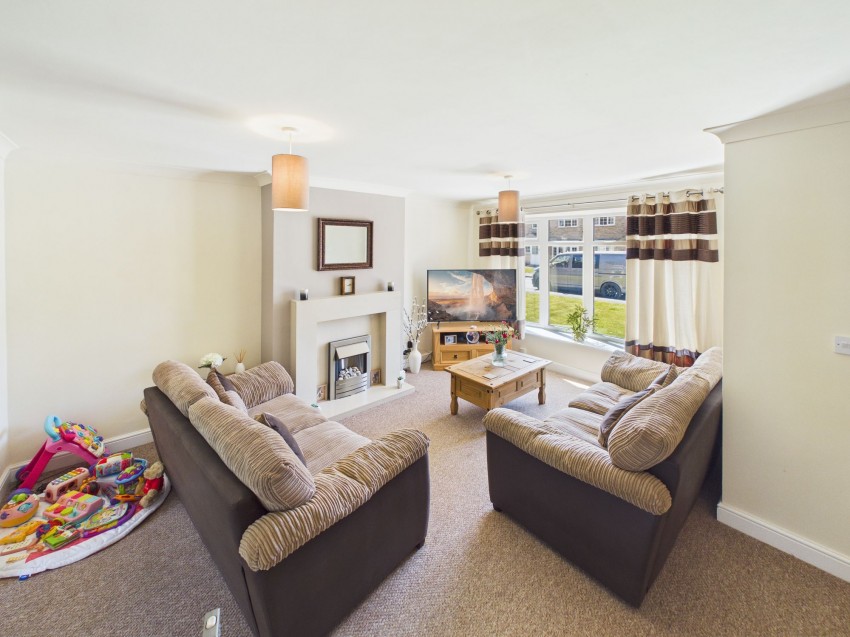 Images for Laburnum Avenue, Cranswick, YO25