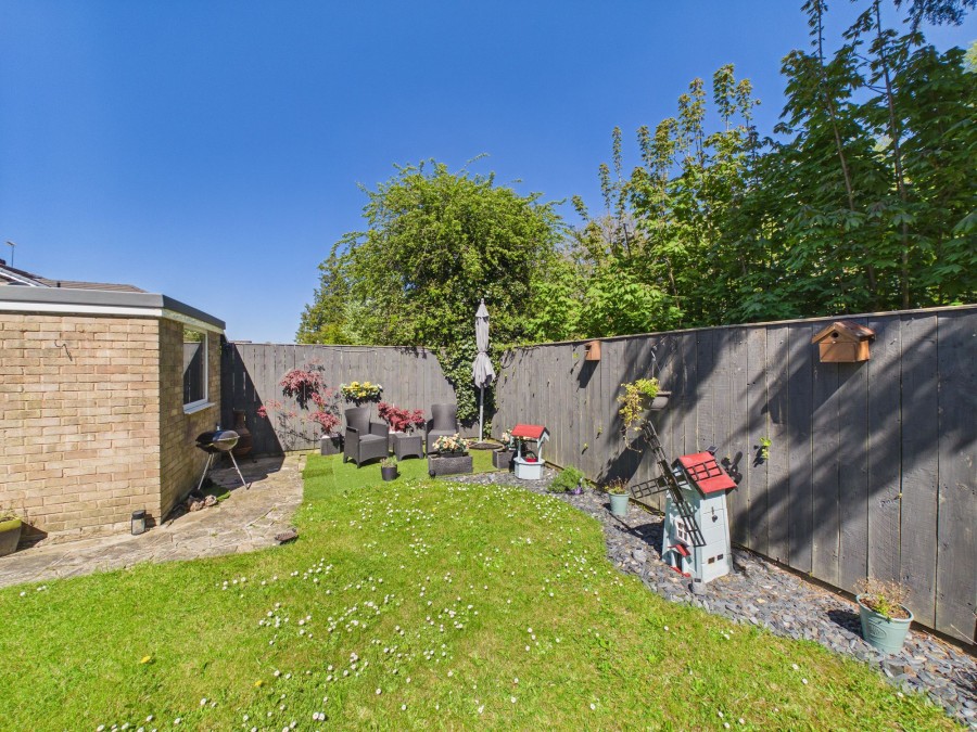 Images for Laburnum Avenue, Cranswick, YO25