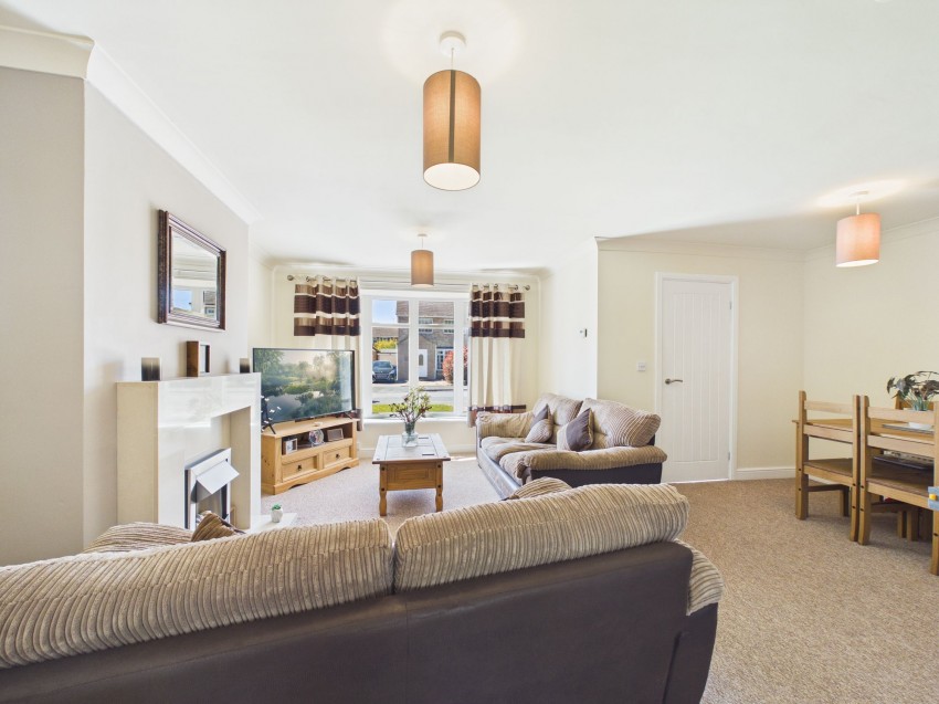 Images for Laburnum Avenue, Cranswick, YO25