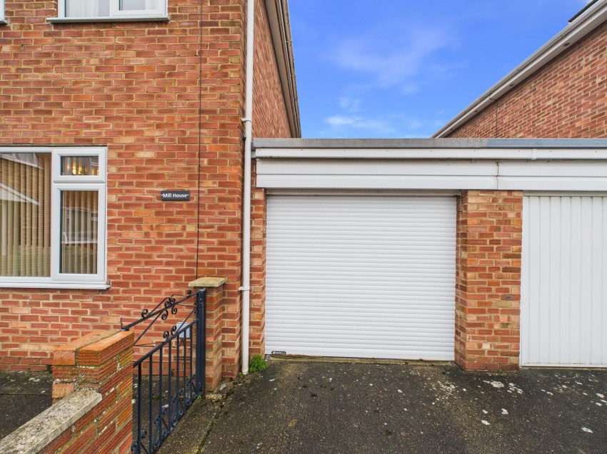 Images for West Promenade, Driffield, YO25