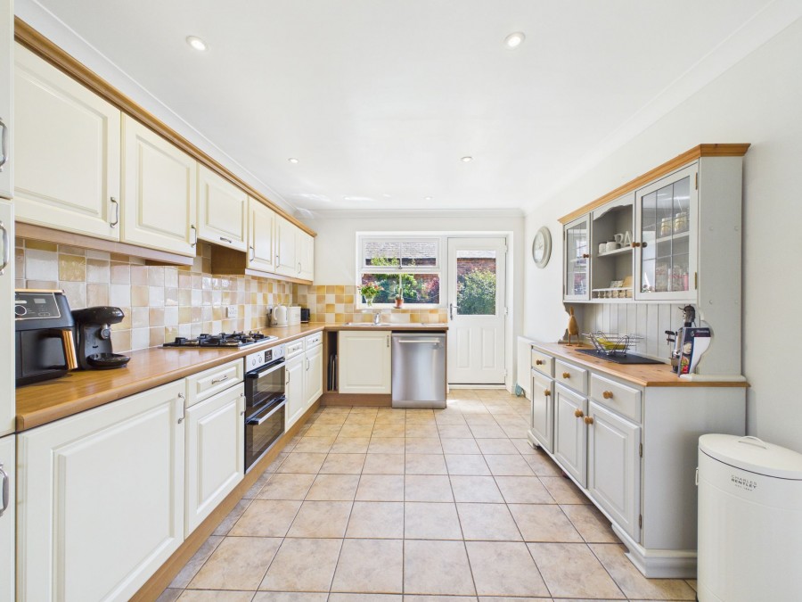 Images for Rectory Close, Nafferton, YO25