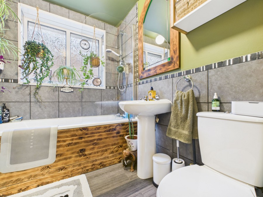 Images for Byefield Grove, East Ayton, YO13