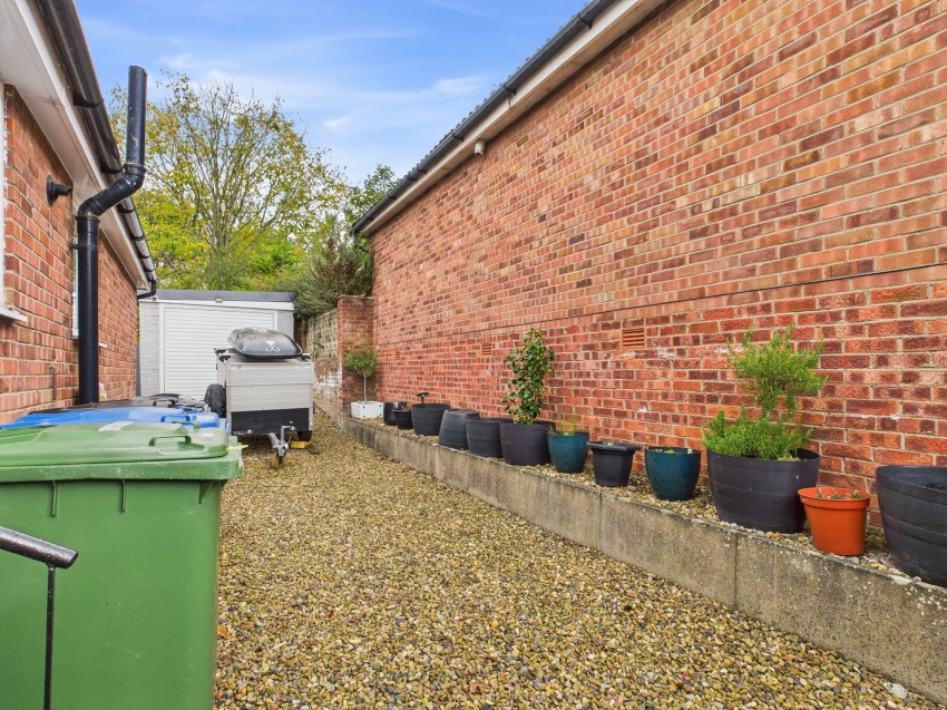 Images for Byefield Grove, East Ayton, YO13